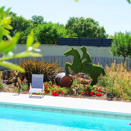Cottage Avec Piscine Au Coeur Du Saumur Champigny Souzay-Champigny Bagian luar foto