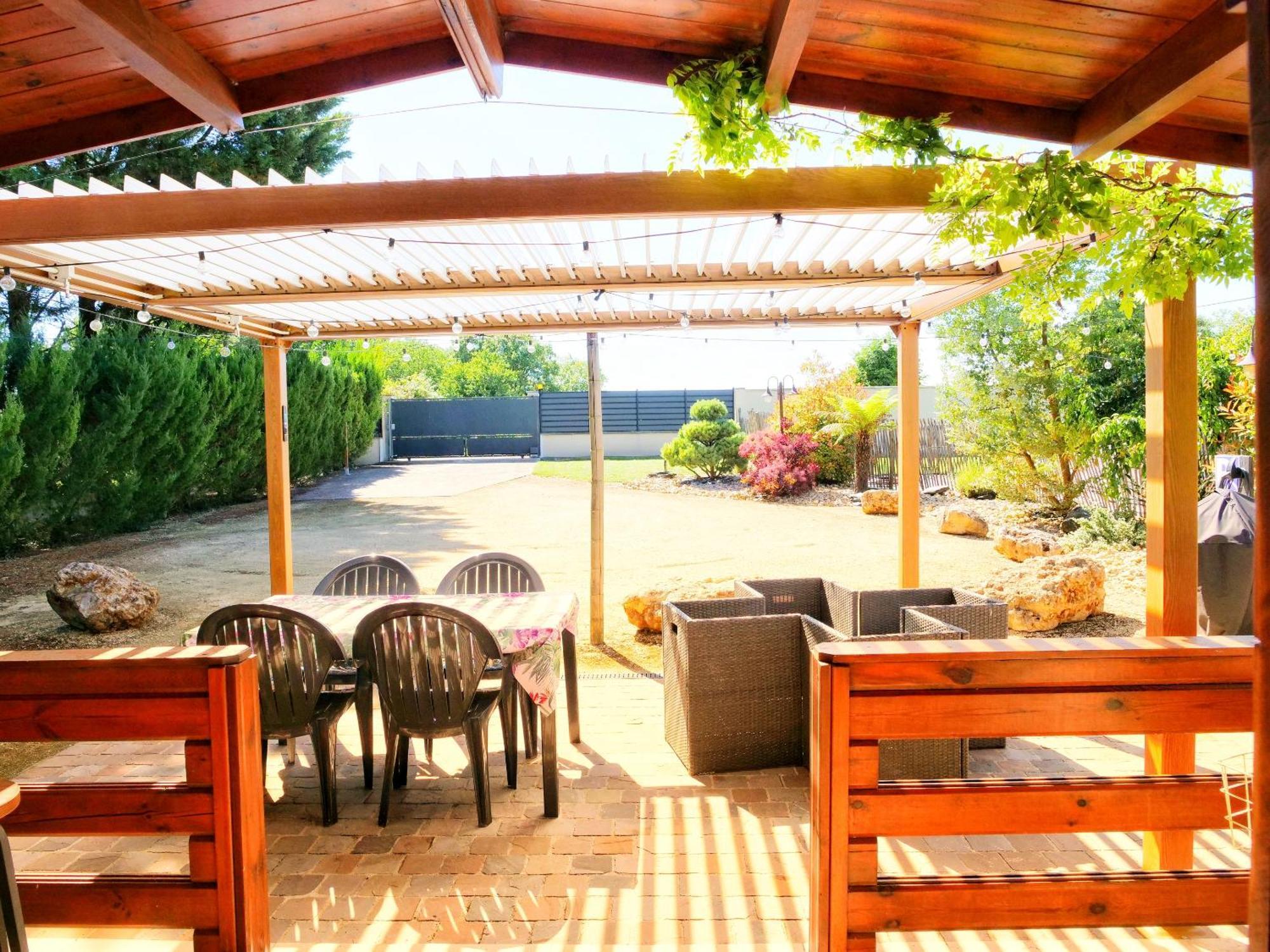 Cottage Avec Piscine Au Coeur Du Saumur Champigny Souzay-Champigny Bagian luar foto