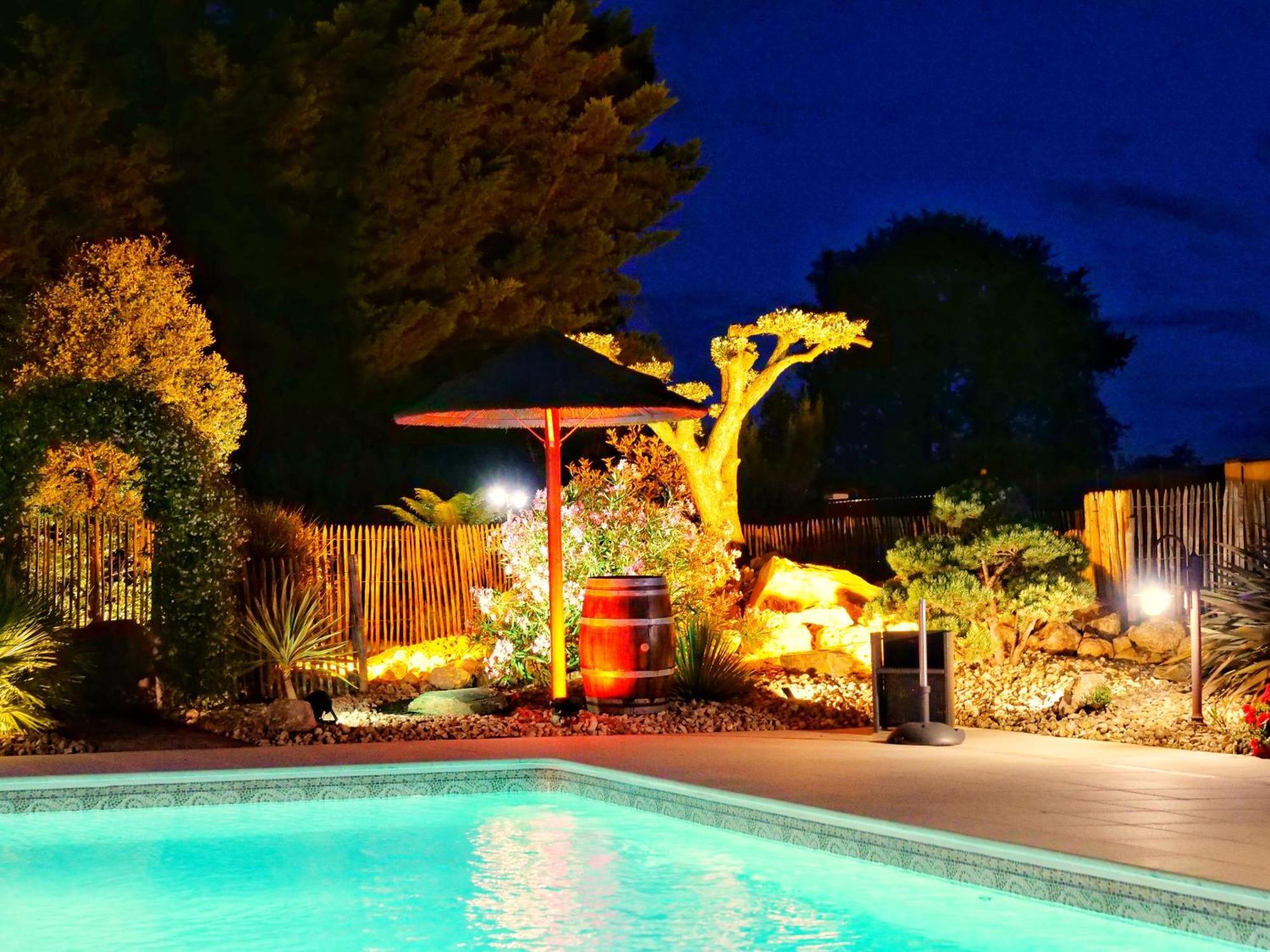 Cottage Avec Piscine Au Coeur Du Saumur Champigny Souzay-Champigny Ruang foto